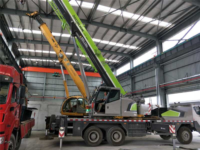 祥符区高空车出租需要注意哪些安全事项？